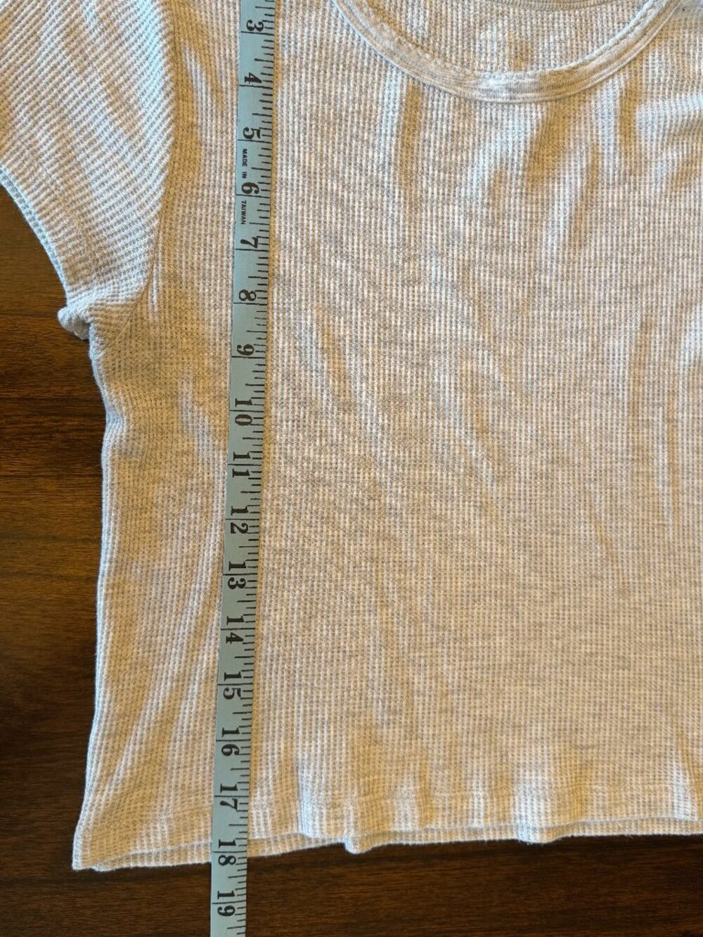 Aerie Soft Gray Waffle Cropped Short Sleeve Tee, Size Medium - Picture 7 of 7